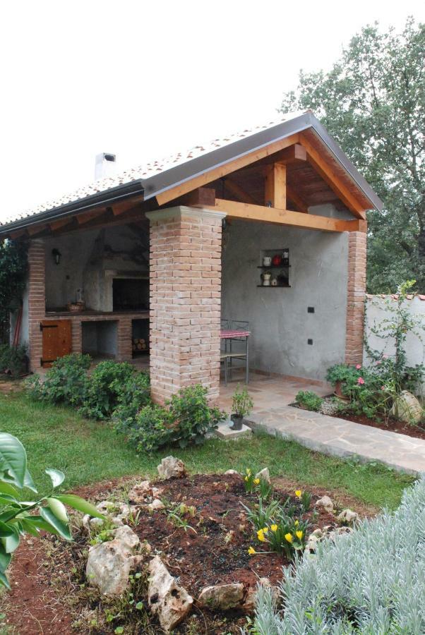 Apartmani Radin Rosini Exterior photo