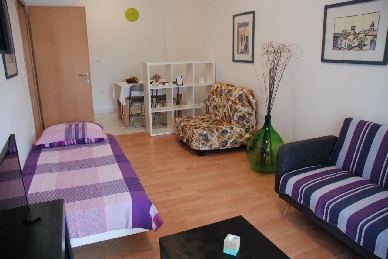 Apartmani Radin Rosini Exterior photo