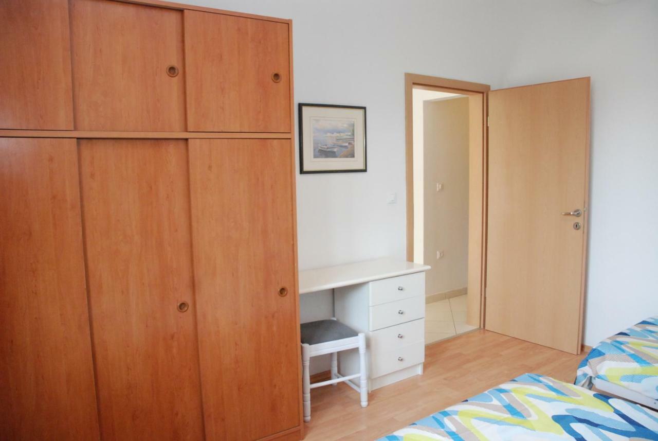 Apartmani Radin Rosini Exterior photo